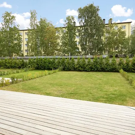 High Ceiling Loft With Its Own Backyard And A Terrace Apartament *